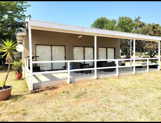 FARM FOR SALE IN LAEZONIA